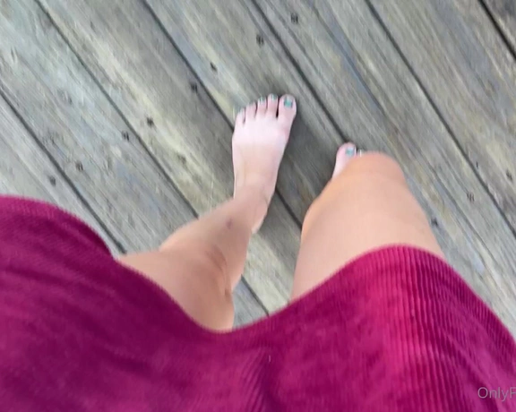 Lilly Vig aka lillyvig - 09-21-2021 OnlyFans Video - Who wants to pay for my pedicure I got today What do you think of the