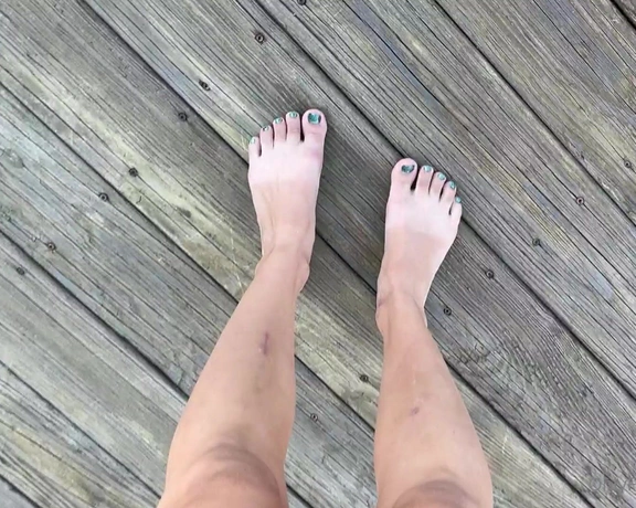 Lilly Vig aka lillyvig - 09-21-2021 OnlyFans Video - Who wants to pay for my pedicure I got today What do you think of the