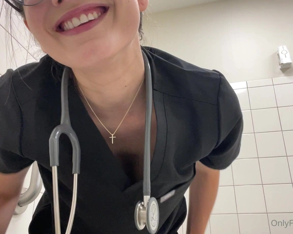 Lilly Vig aka lillyvig - 07-05-2021 OnlyFans Video - Some nurse ass  tip 12 for a 7 minute kinky nurse give butt plug insertion