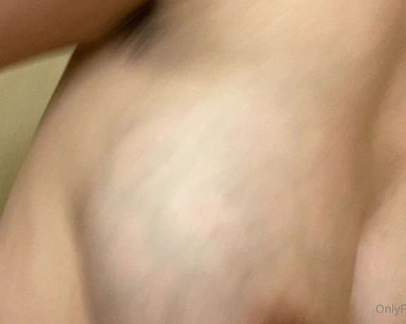 Lilly Vig aka lillyvig - 01-18-2022 OnlyFans Video - Suck or pinch