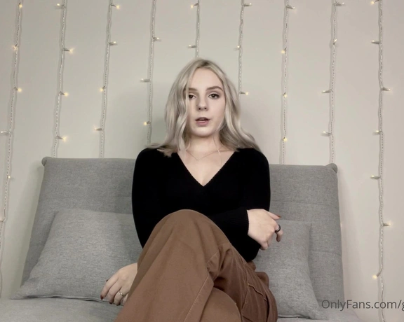 GracefulgraceXO aka gracefulgracexo - 10-31-2021 OnlyFans Video - Step sister humiliation joi