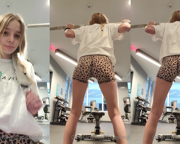 Babyfooji aka Peachtoot aka babyfooji - 05-31-2021 OnlyFans Video - This guy walked past the gym a few times and then came in, checked me out