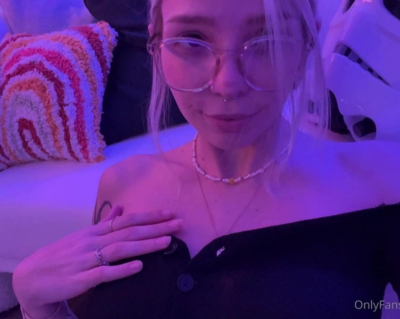 Babyfooji aka Peachtoot aka babyfooji - 03-23-2022 OnlyFans Video - Messing around after stream